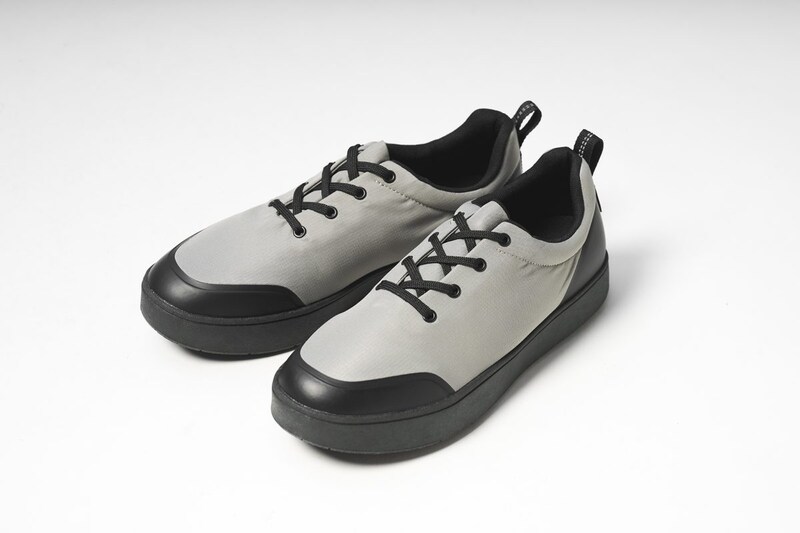 53576 ディアライト防水シューズ ￥2,500