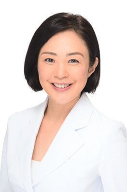 「管理栄養士・料理研究家　麻生れいみさん」
慶應義塾大学SFC研究所食・フードサイエンス＆テクノロジー共同研究機構メンバー。『20kgやせた！ 糖質オフ入門 最新版』（宝島社）など、著書は28冊に及ぶ