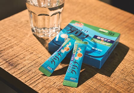 【睡眠サポート食品部門 大賞】味の素
「グリナ®」睡眠ケア＆ストレスケアスティック12本入り　「1日1包を目安に」