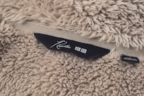 ユニクロ×ニードルズ「即買い」わがままフリース、ワークマンの“着る断熱材”がヤバい…ほか【アウターの人気記事ランキングベスト3】（2025年11月版）