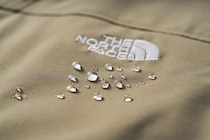 ザ・ノース・フェイス“冬の体温調整に最適”な傑作ウェア、最強すぎるアウター対決…ほか【アウトドアブランドの人気記事ランキングベスト3】（2025年11月版）