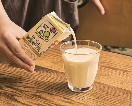 キッコーマン おいしい無調整豆乳 200mL　「血糖値をコントロール」
