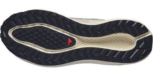 オフロードでも安定する抜群のグリップ力