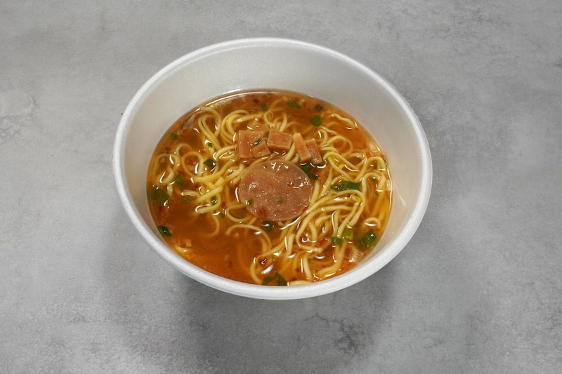 日清食品
塩元帥 旨塩ラーメン
