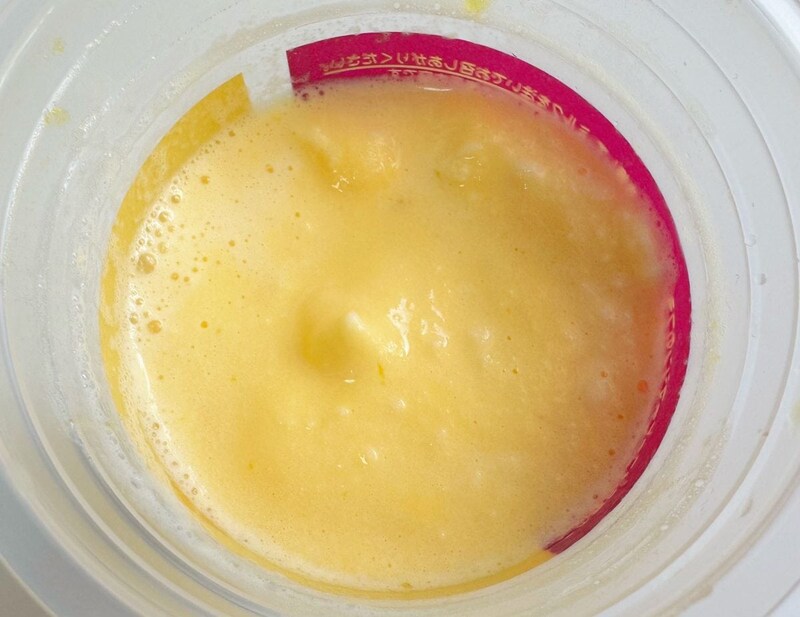 ミルクを入れてシェイクにすると、芳醇なバターの香り漂うなめらかな焼いもシェイクに！