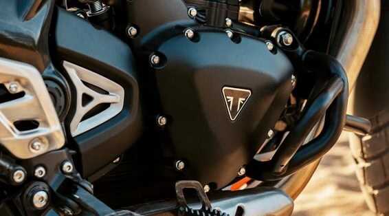 搭載されるエンジンは、「SCRAMBLER 400X」と同様のTRシリーズエンジン（398.15cc水冷単気筒）