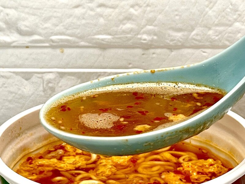 サンヨー食品
「元祖ニュータンタンメン本舗監修 鬼辛セカンド」元祖ニュータンタンメン本舗の最大の特徴はガツンとくる「ニンニク」！そしてポーク＆チキンの旨みを合わせたベースに、唐辛子の辛みと山椒のしびれがダイレクトに飛び込んできます