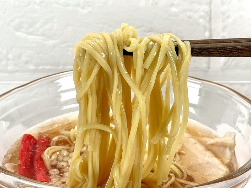 1.　山形 冷たい鳥中華（みうら食品）みうら食品の独自の製法で作られた麺は、もちもっちとした食感と歯ごたえが楽しめて、ツルッとしたのどごしもよい麺は一度食べたらやみつきに