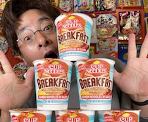 【超話題カップ麺を極秘入手】アメリカのウォルマート限定「カップヌードル ブレックファースト」のお味は!?