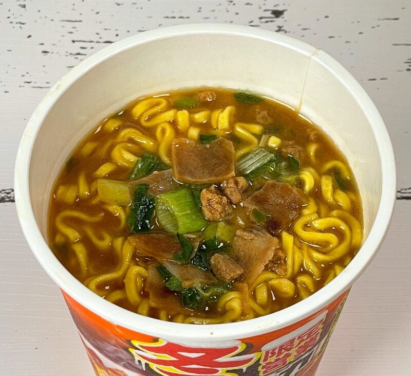 ローソン「ムラナカラーメン研究所 札幌味噌ラーメン」