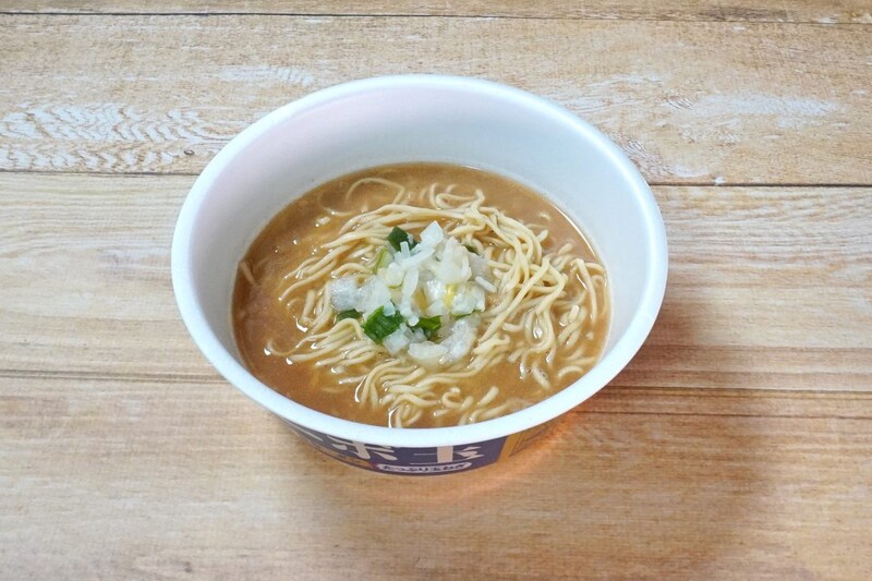 東洋水産 マルちゃん正麺　カップ　ニボ玉