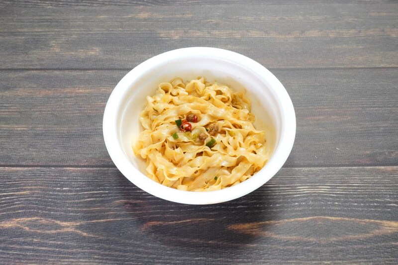 【第3位】幅広麺とごま風味が止まらなくなる！「ビャンビャン麺風　汁なし担担麺」