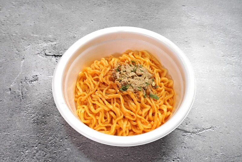 【第2位】背脂と魚粉とピリ辛風味のバランスがすごい「日清焼そばU.F.O. チーズ背脂台湾まぜそば」