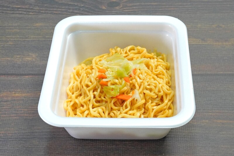 明星食品 明星 チャルメラ とり野菜みそ焼そば