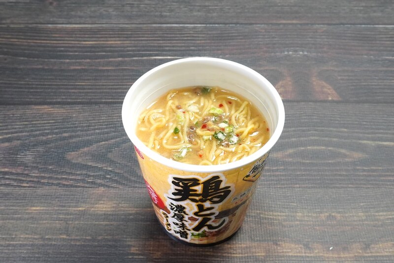 エースコック タテロング 飲み干す一杯 鶏とん濃厚味噌ラーメン 大盛り