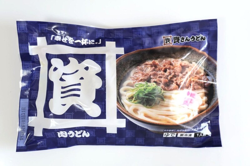 まだまだ行列が絶えない「資さんうどん」イオン系列で買える冷凍版は衝撃の再現度!? 店舗の味と徹底食べ比べ