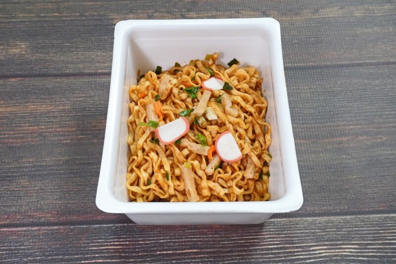 ペヤング 味噌煮込み風うどん