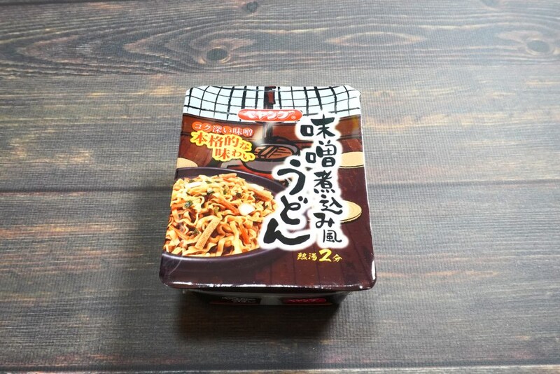 ペヤング 味噌煮込み風うどん