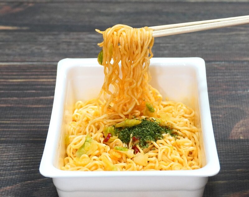 「ペヤング トムヤムクン風やきそば」