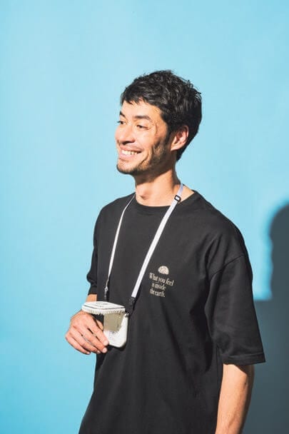 ネックストラップも使用可能