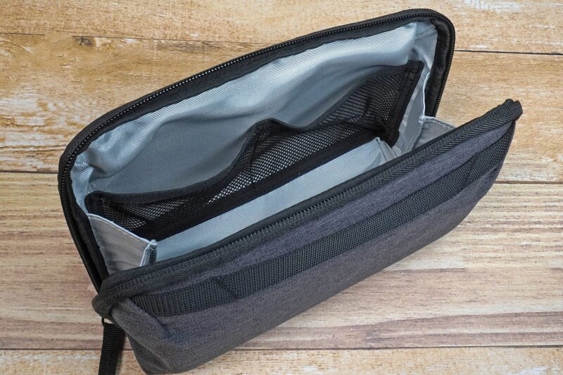 コクヨ ガジェットポーチ BIZRACK Lサイズ　AMBG-BR201DM