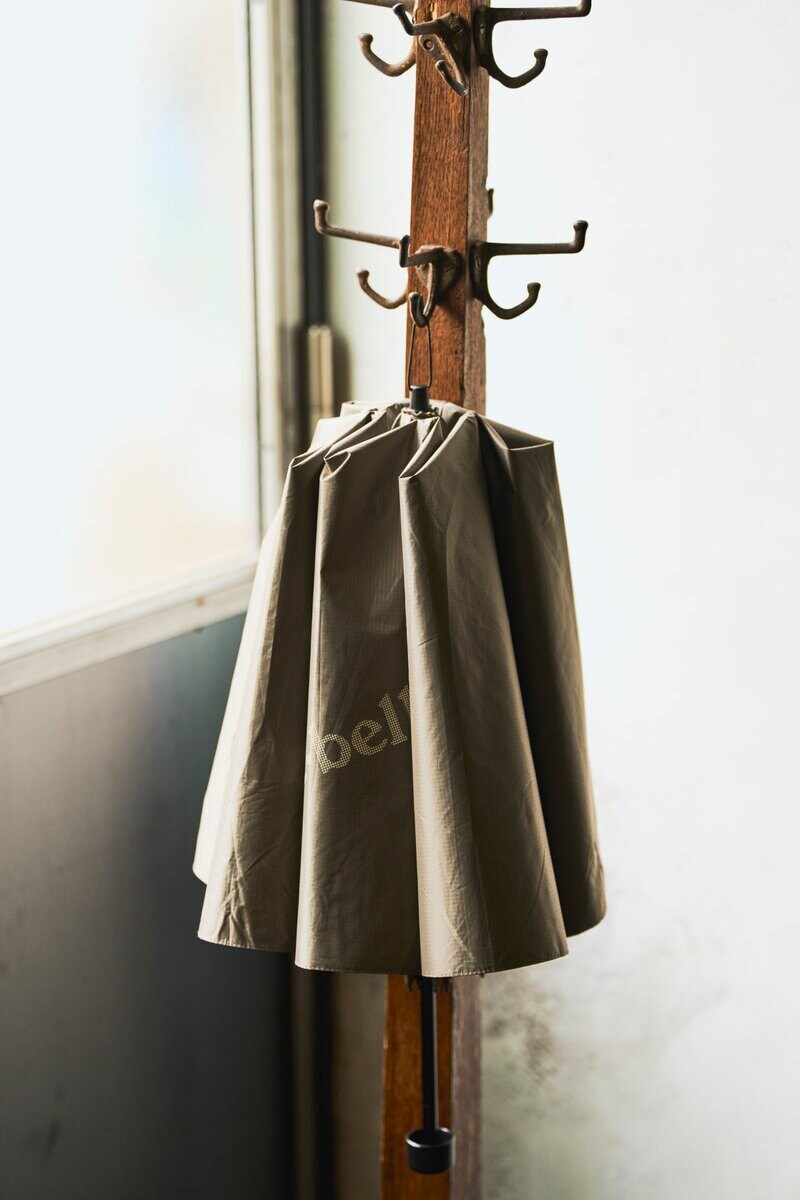 ループ付きで吊るして干せる