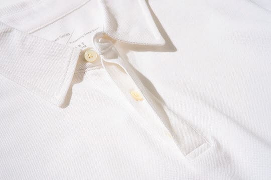 汗染みが気になる襟元も清潔感をキープ！