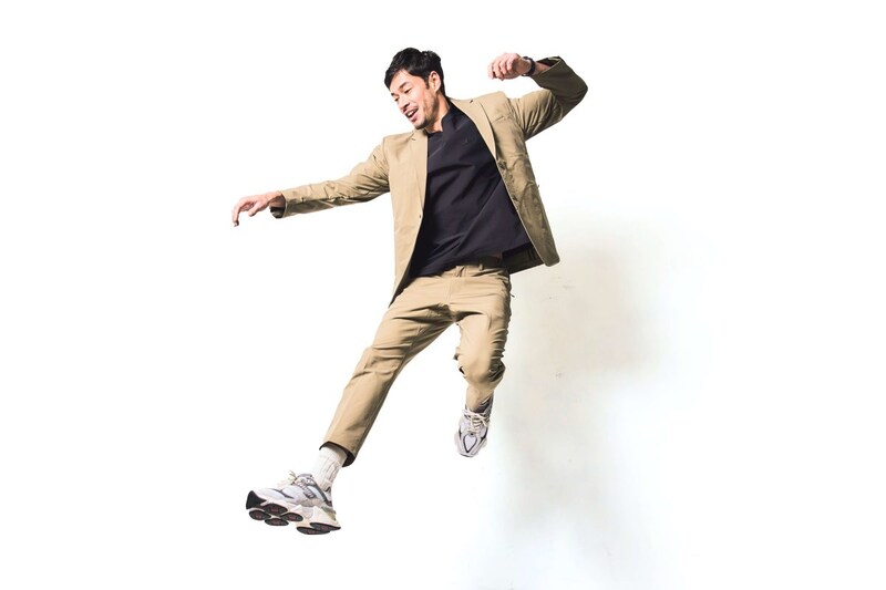 「反則級に神コスパ」超快適スーツがすごい!ニューバランスの欲しい機能全部盛り、手ぶら派注目の意欲作…“最強セットアップ”3傑