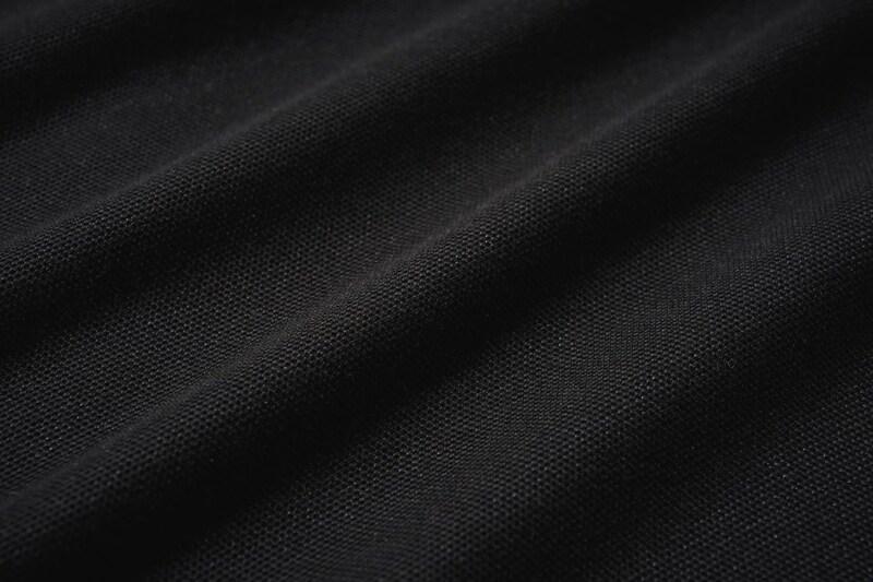 吸水速乾性を備えたコットンポリエステルを採用