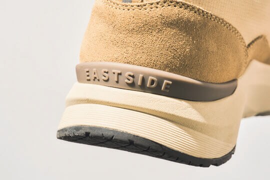 厚みのあるミッドソールは良好なクッション性を提供