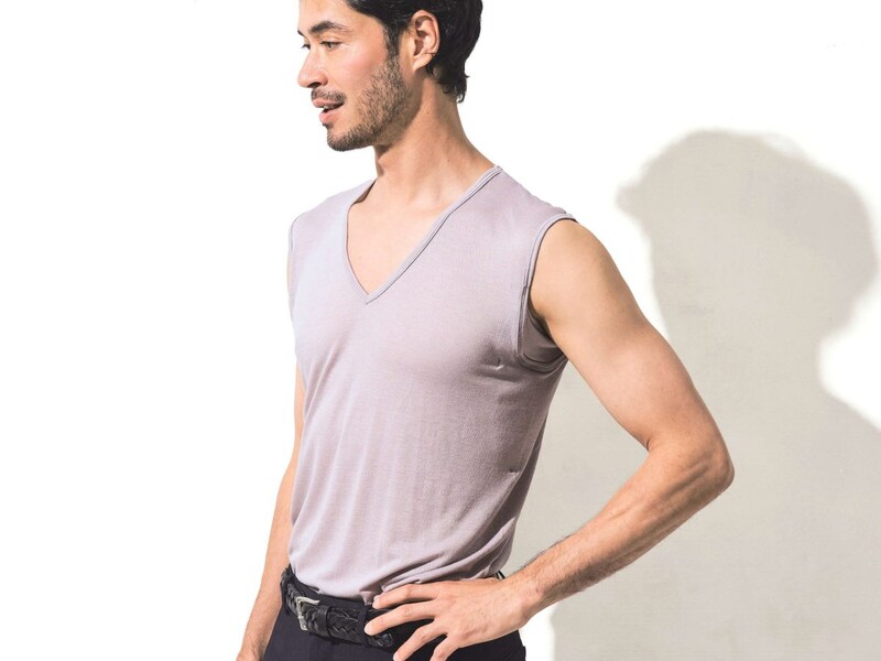 新作・脇汗ガードタイプで不快なべたつきを解消!