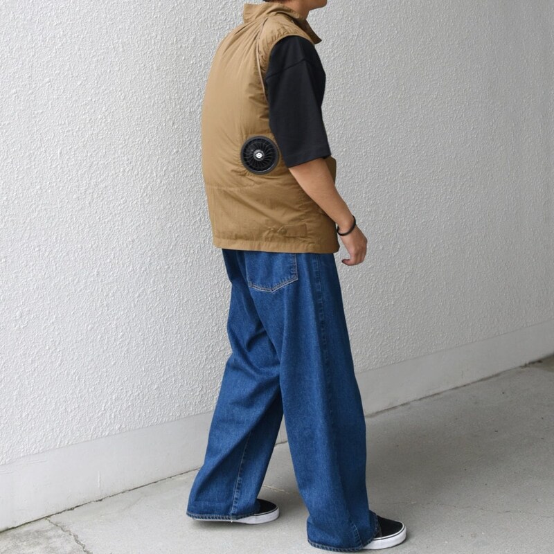 シップスエニー「〈ファン付き〉ワッシャーナイロン 2WAY スタンド ブルゾン」￥16,500