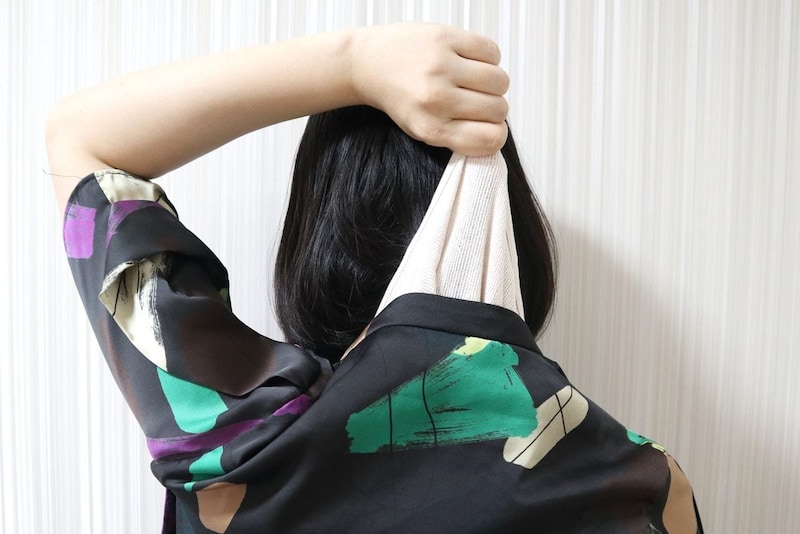 インナータオルを取り出すところ