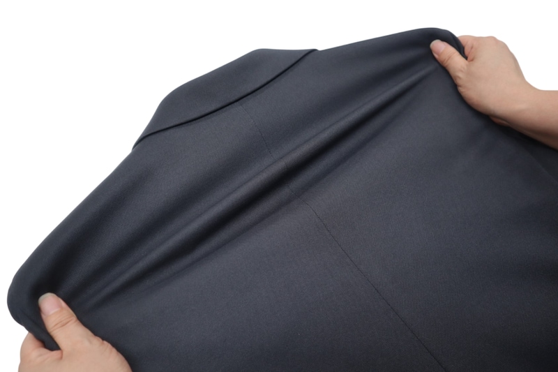 「猛暑と闘うビジネスマンに朗報」ヒヤッっと冷たい昨年の大ヒットパンツに続き“ミズノ×洋服の青山”のアイスタッチから待望のセットアップが登場