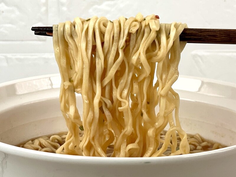 「このカップ麺、衝撃のウマさ」即席麺マニア絶賛！“大阪万博お土産におすすめ”激レアご当地カップ麺ベスト3【1位はたこ焼きスープの再現度に驚き】