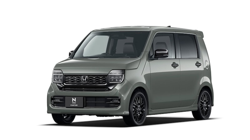 N-WGNカスタムには特別仕様車「ブラック スタイル」を設定