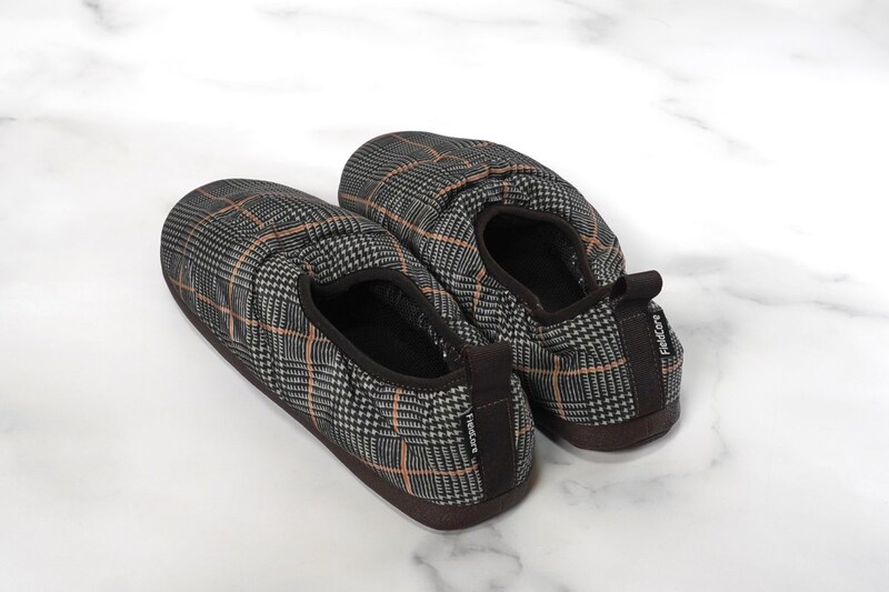 1280円で買える「Heyaルームシューズ」