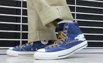 【新品なのにヴィンテージ】“あえて”の加工感が渋すぎる！コンバース×ストレンジャー・シングス「ALL STAR AGED」をエディターが試し履き