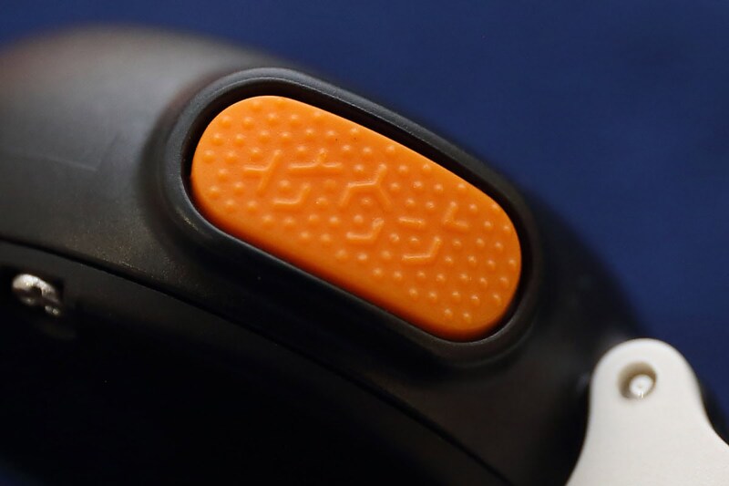 RESETボタンのほうをよく見ると「サウナ」の文字が