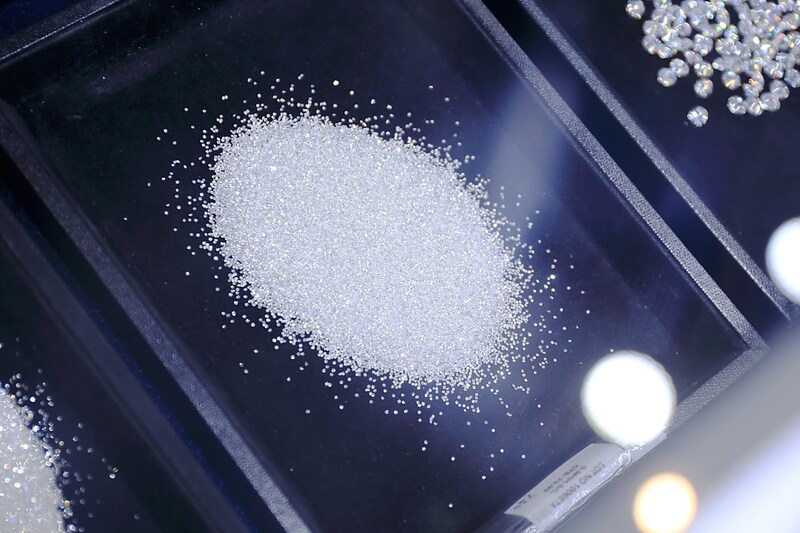 本物のダイヤの集合