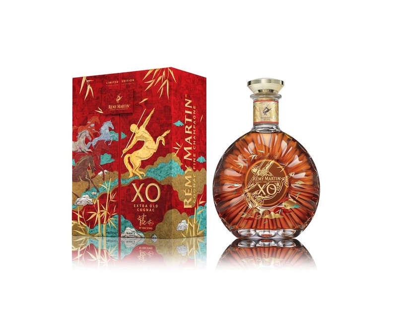 レミーマルタン「レミーマルタン XO リミテッドエディション BY シュエ・ソン」￥28,000／700ml／アルコール度数40度