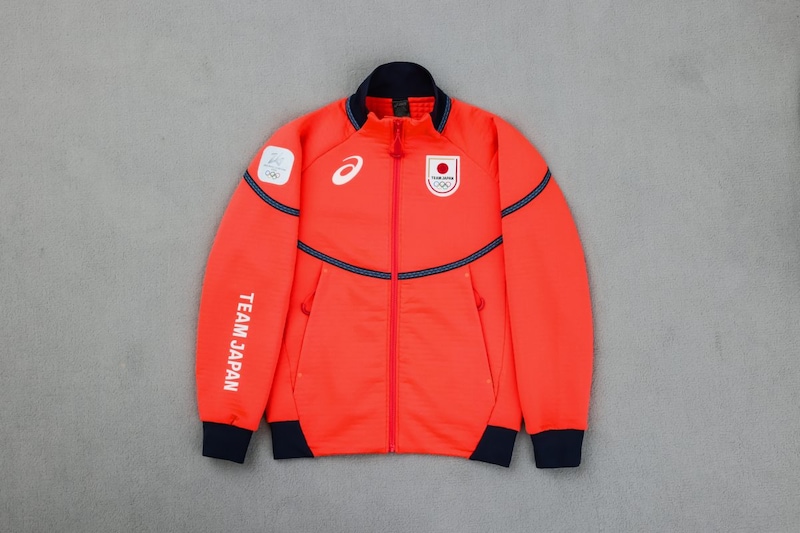 TEAM JAPAN PODIUM JACKET INDOOR（JOC）　￥77,000