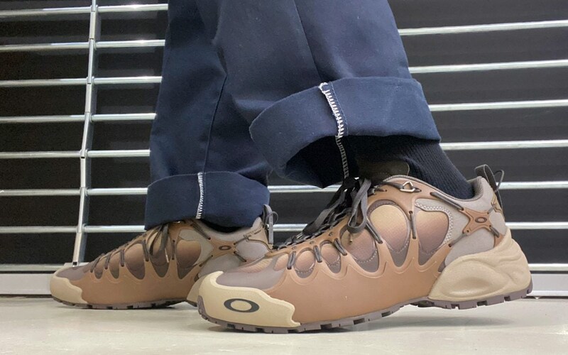 OAKLEY IBEX "OAKLEY FACTORY TEAM / BRAIN DEAD