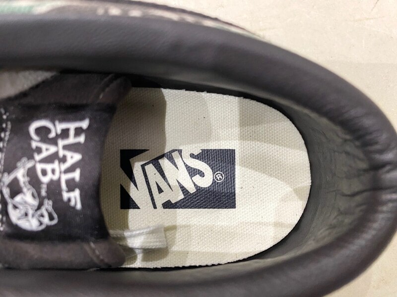 VANS HALF CAB REISSUE 33 "STEVE CABALLERO" "VANS PREMIUM”
