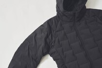 【ユニクロの最強すぎるアウター】寒暖差に勝つ！「ダウンの弱点を全克服」パフテックパーカが凄い5つの理由をスタイリストが徹底解説