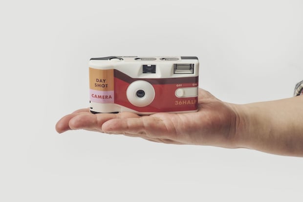 手のひらに収まるサイズ感