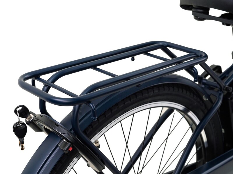 フレーム同色の重量のある荷物の積載も可能なリヤキャリア