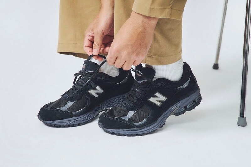 大人の男性のオンもオフもカバー