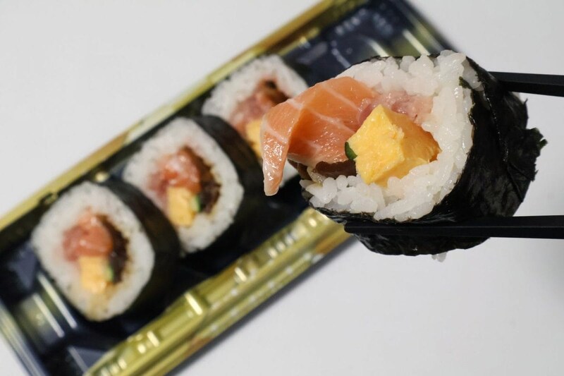 はみ出た具材が嬉しい