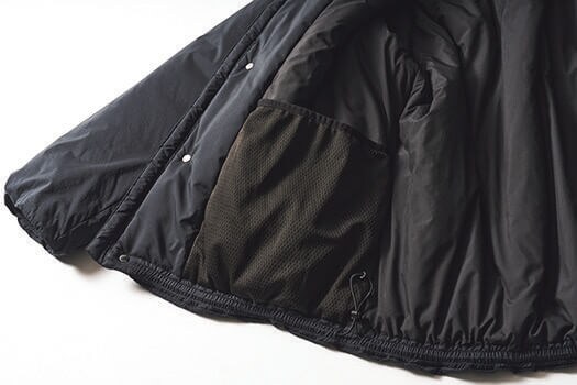 大容量で便利な内ポケットを装備